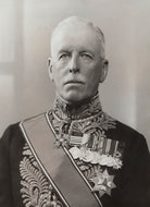 Sir Philip Hunloke NPG x84324