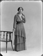 Stella Patrick Campbell NPG x32225