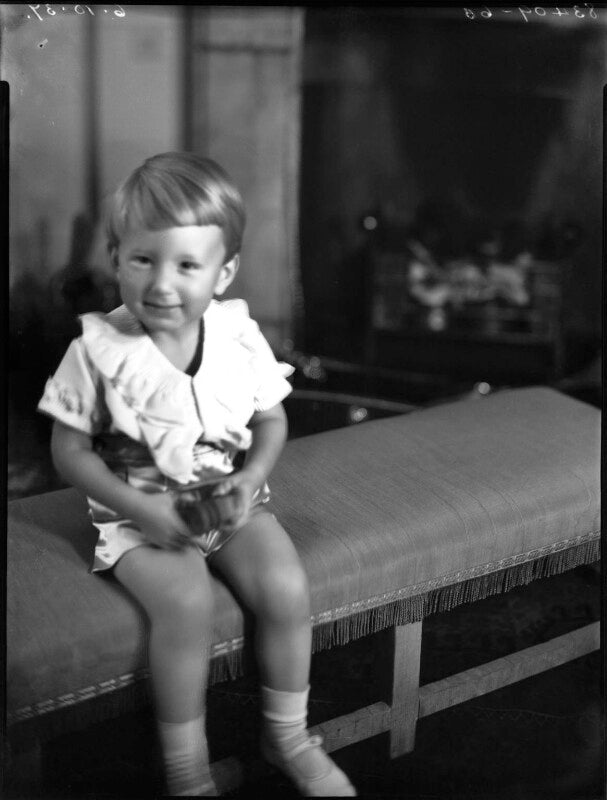 Julian pascoe francis st leger grenfell, 3rd baron grenfell npg x153234