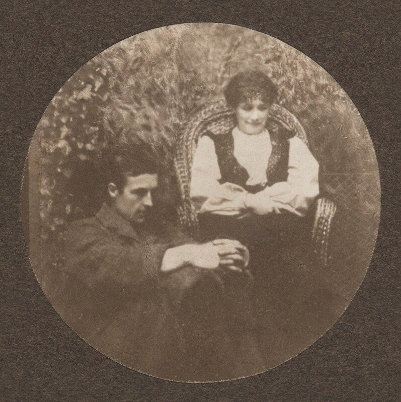 Sylvia jocelyn llewelyn davies (née du maurier); arthur llewelyn davies npg ax45602