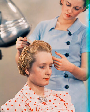 Hairdressing advertisement NPG x220743