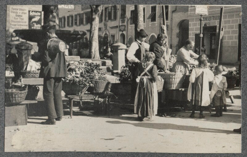 Market square npg ax140323