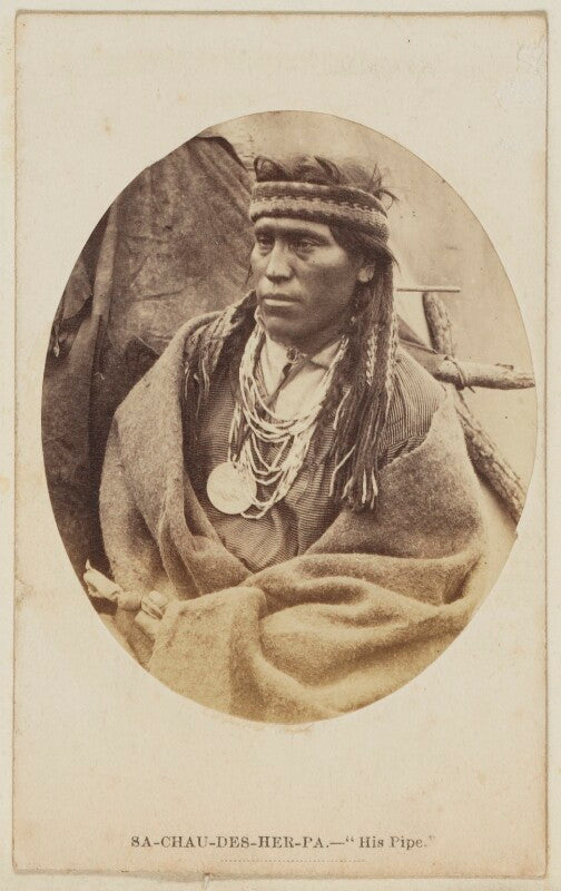 'sa chau des her pa   "his pipe"' (wo wi na pe (one who comes in sight)) npg ax68193