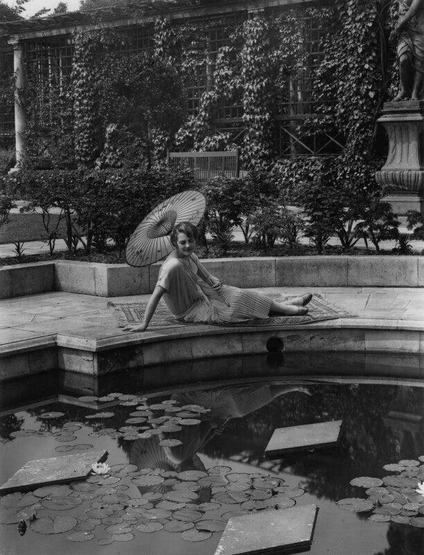 Beppie de vries npg x158813