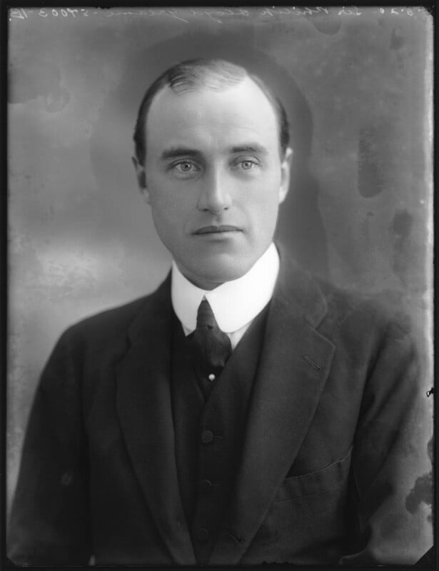 Philip cunliffe lister (né lloyd greame), 1st earl of swinton npg x75113