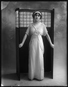 Vivien Maxwell NPG x101771