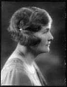 Hon. Betty Mary Robinson (née Holmes à Court) NPG x124302