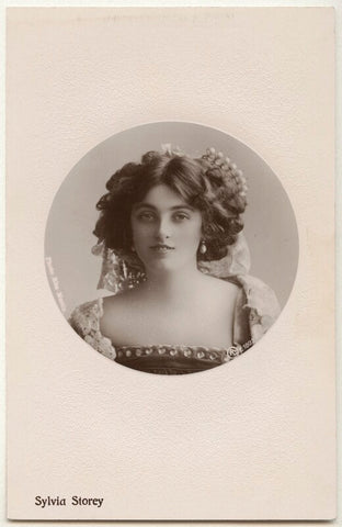 Sylvia Lillian (née Storey), Countess Poulett NPG x131582