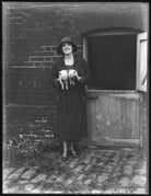 Mabel Russell (Mrs Hilton Philipson) NPG x122754