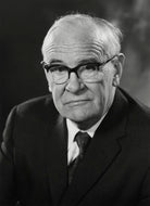 V.S. Pritchett NPG x165700