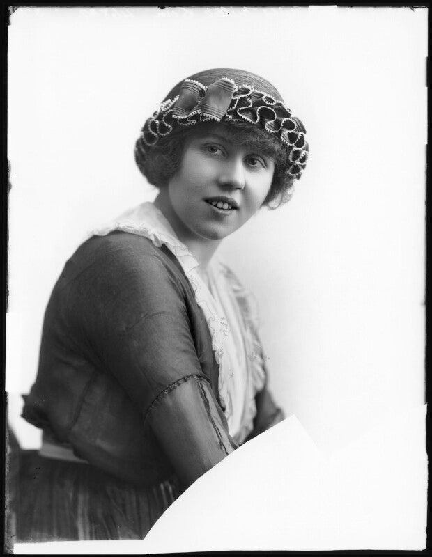 Millie sim npg x103810