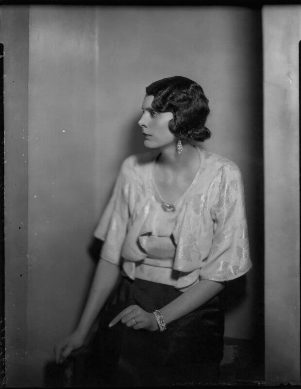 Moira faith lilian (née de yarburgh bateson), lady chichester npg x151625