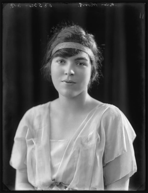 Eileen moore npg x101275