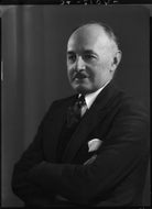 Sir Reginald Kennedy Kennedy-Cox NPG x155329