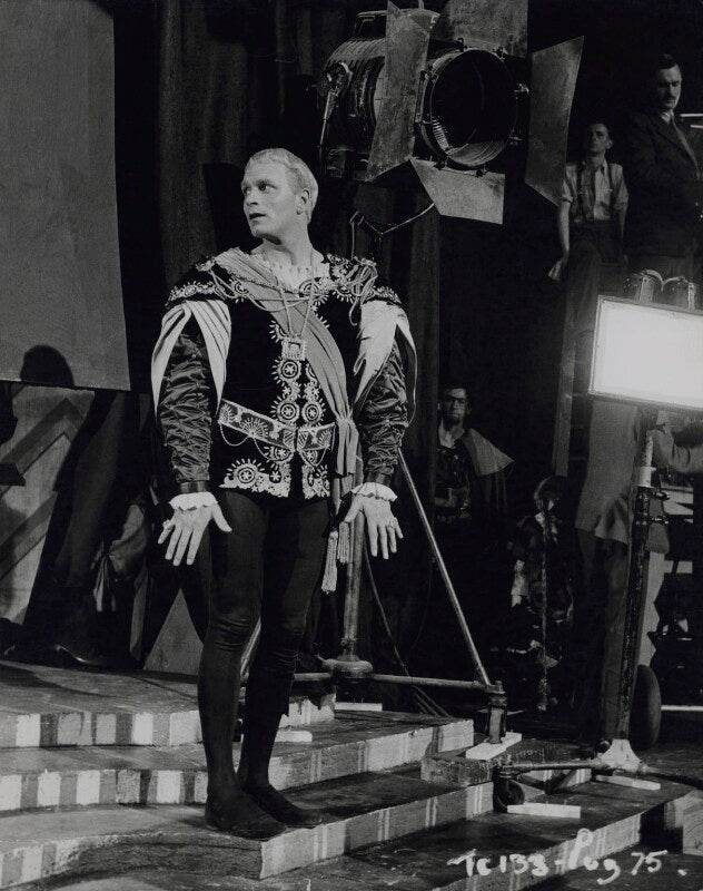 Laurence olivier as hamlet on the set of 'hamlet' npg x137993
