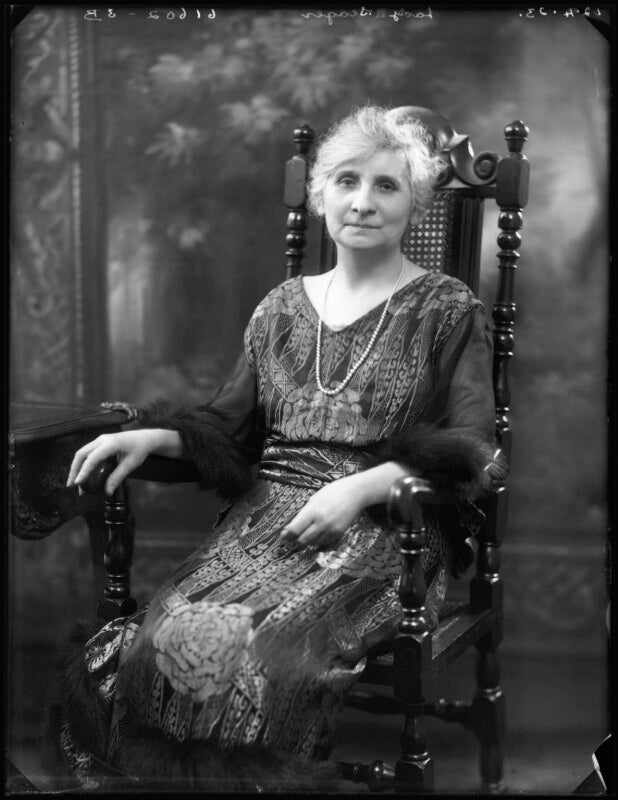 Margaret annie (née elliot), lady seager npg x122457