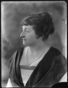 Annie Elizabeth (née Crothers), Lady Illingworth NPG x120372