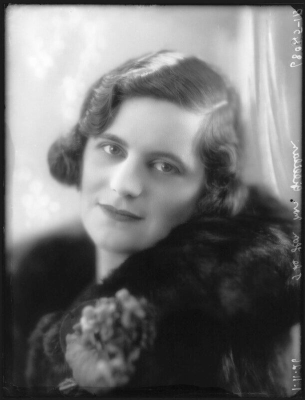 Hon. magdalen blanche simpson pedler (née curzon) npg x36599