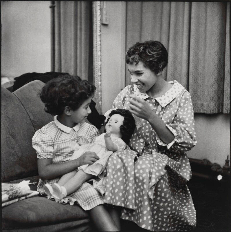 Shirley bassey; sharon bassey npg x128715