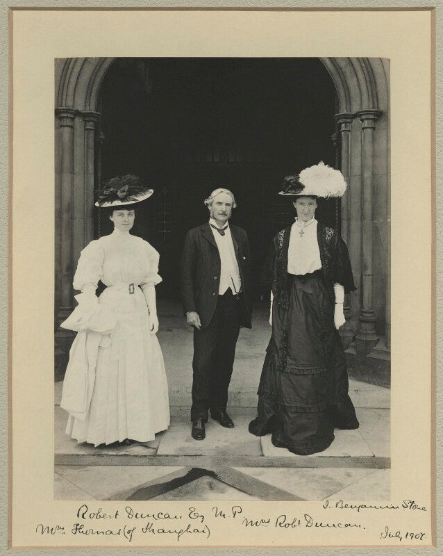 Mrs thomas; robert duncan; mrs robert duncan npg x15799