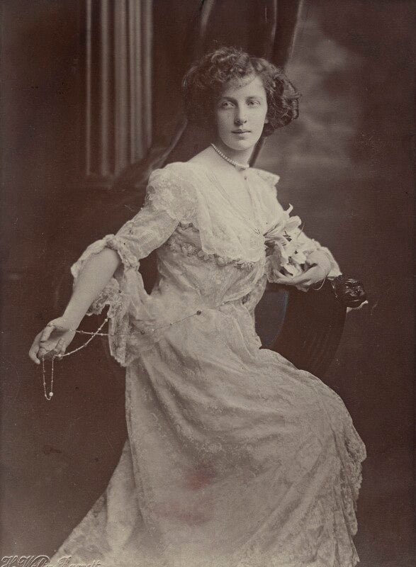 Lilian florence maud paget (née chetwynd), marchioness of anglesey (later gilliat) npg x135367