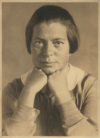 Josephine Dellisch NPG x24014