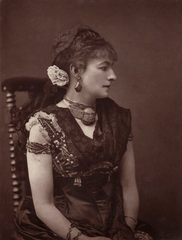 Helena Modjeska-Chlapowska as Adrienne in 'Adrienne Lecouvreur' NPG Ax7635