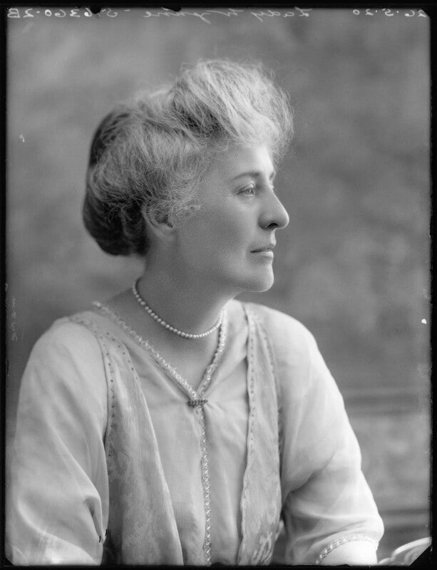 Winifred isabel (née conduitt), lady wynn npg x120597