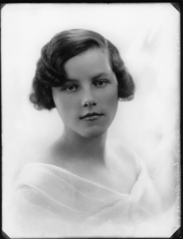 Lady mary sybil dunn (née st clair erskine) npg x124914