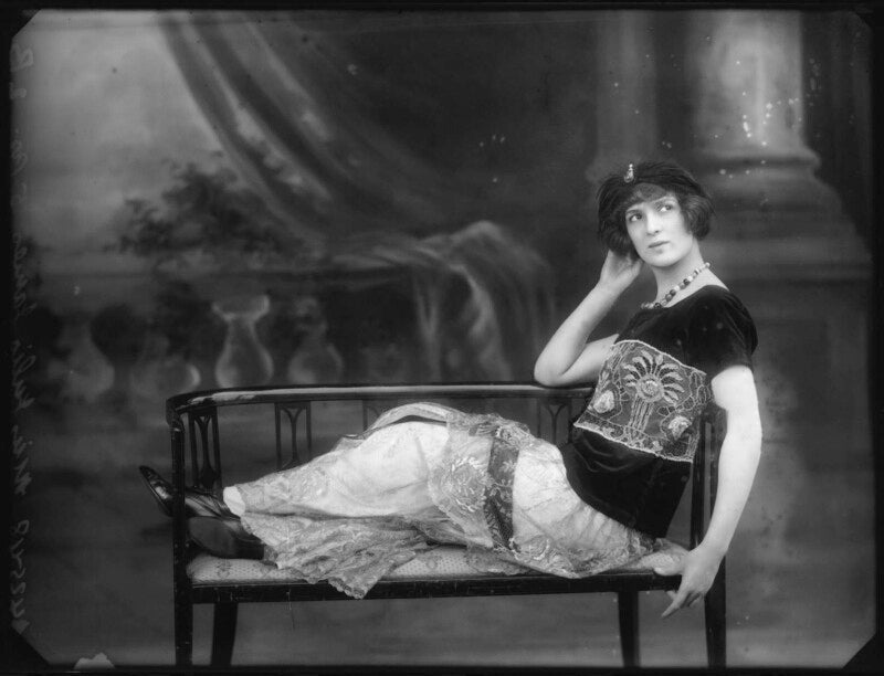 Julia james npg x102116