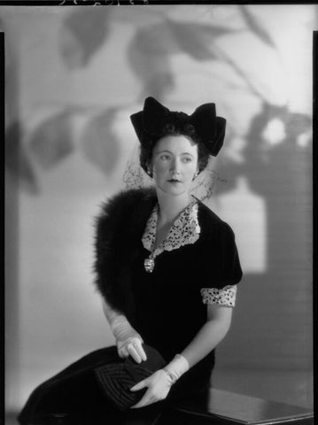 Violet Constance (née Kennagh), Lady Middlemore NPG x34691