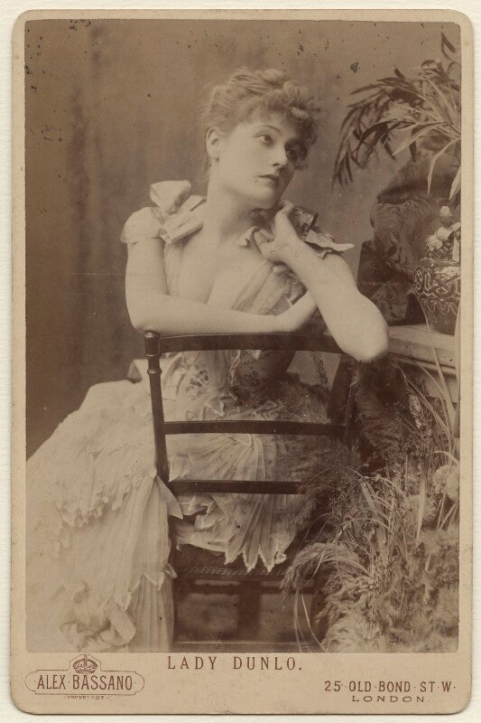 Belle bilton npg x957