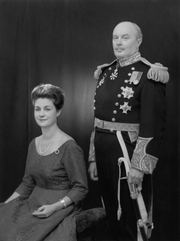 Esmé mae (née burcher), lady grey of naunton; ralph francis alnwick grey, baron grey of naunton npg x170314