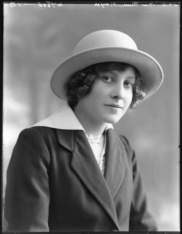 Renée mayer npg x101042