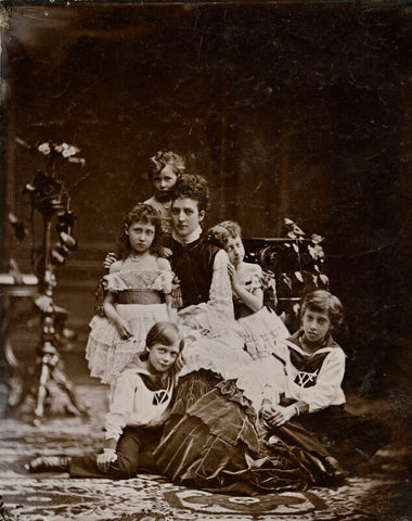 Alexandra of Denmark with her children NPG x136646