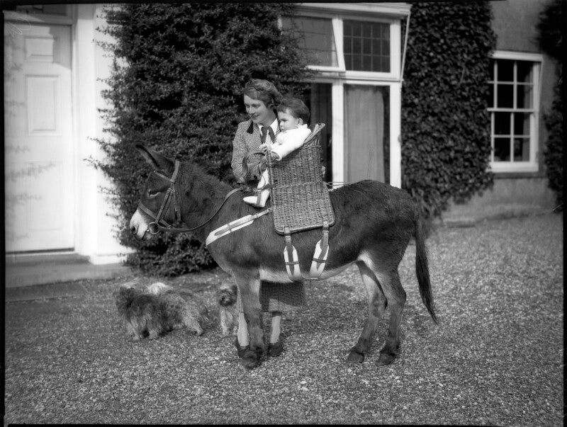 Flora (née blennerhassett), lady hanson; sir anthony (leslie oswald) hanson, 4th bt npg x151786