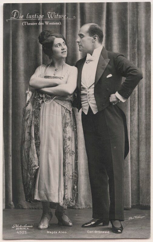 Magda almo and carl grünwald in 'the merry widow' npg x139845