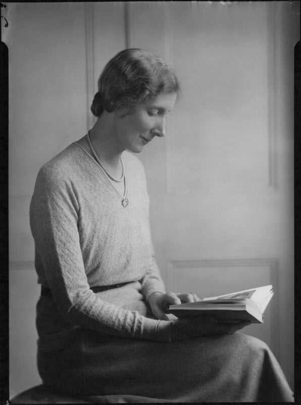 Lady gladys margaret williams (née finch hatton) npg x48005