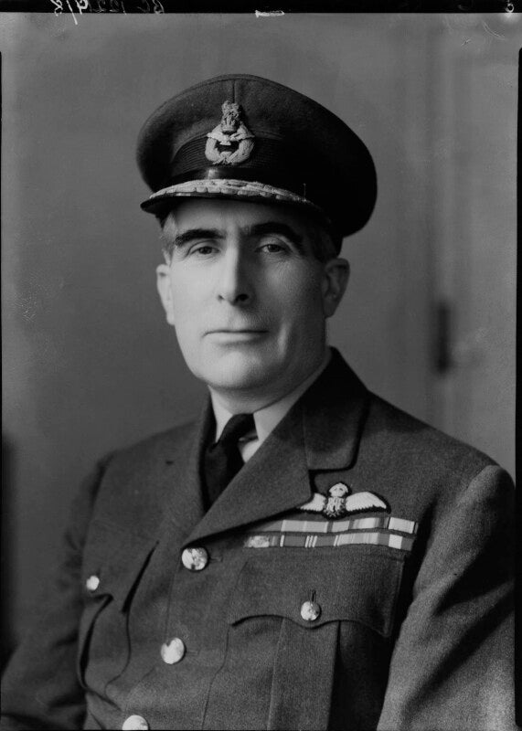 Sir christopher lloyd courtney npg x11063