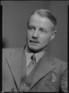 Bonamy Dobrée NPG x11364