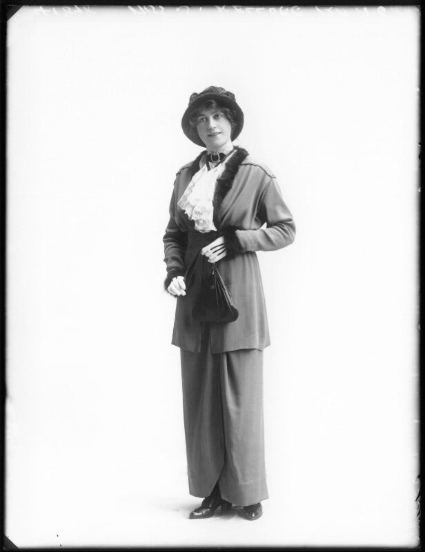 Shirley kellogg (mrs albert de courville) npg x101792