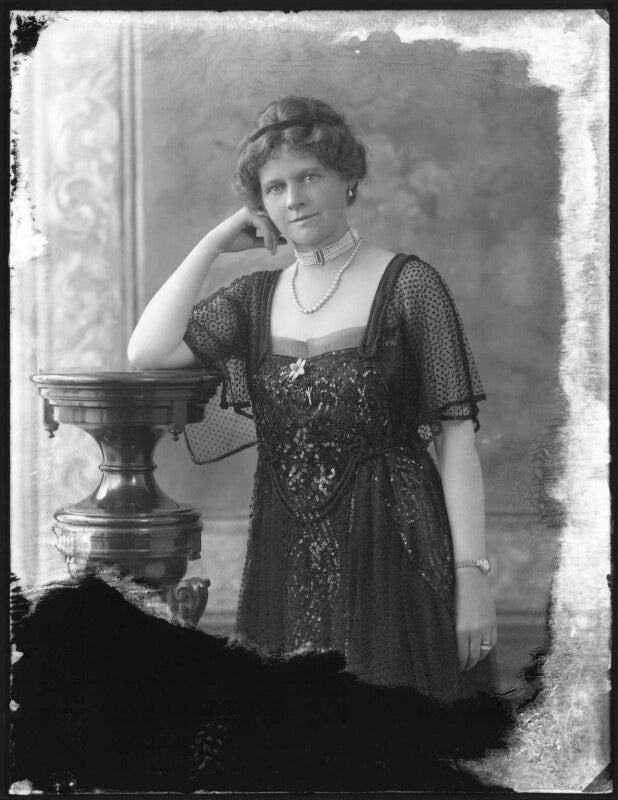 Marguerite cecil norton (née huntington), lady rathcreedan npg x120983