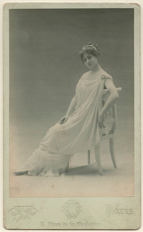 Emma sandrini npg x28056