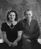 Margaret Anne Hutchinson (née Robertson Rodger); John Colvin Hutchinson NPG x178911