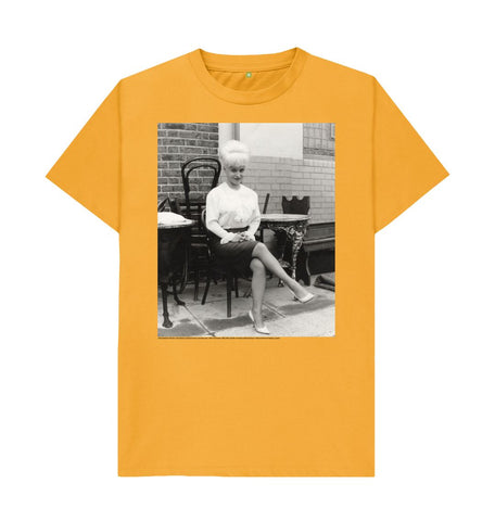 Mustard Dame Barbara Windsor Unisex T-shirt