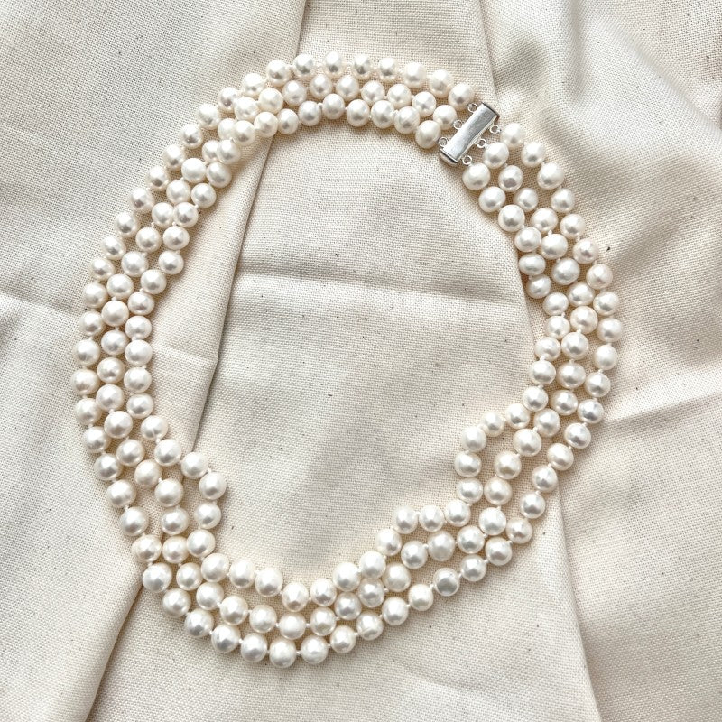 High Light Vintage 3 Pearl Pendant Necklace
