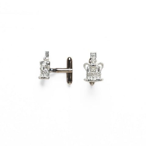 A pair of 3D pewter, silver coloured crown shaped cufflinks.