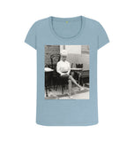 Stone Blue Dame Barbara Windsor Women's Scoop Neck T-shirt
