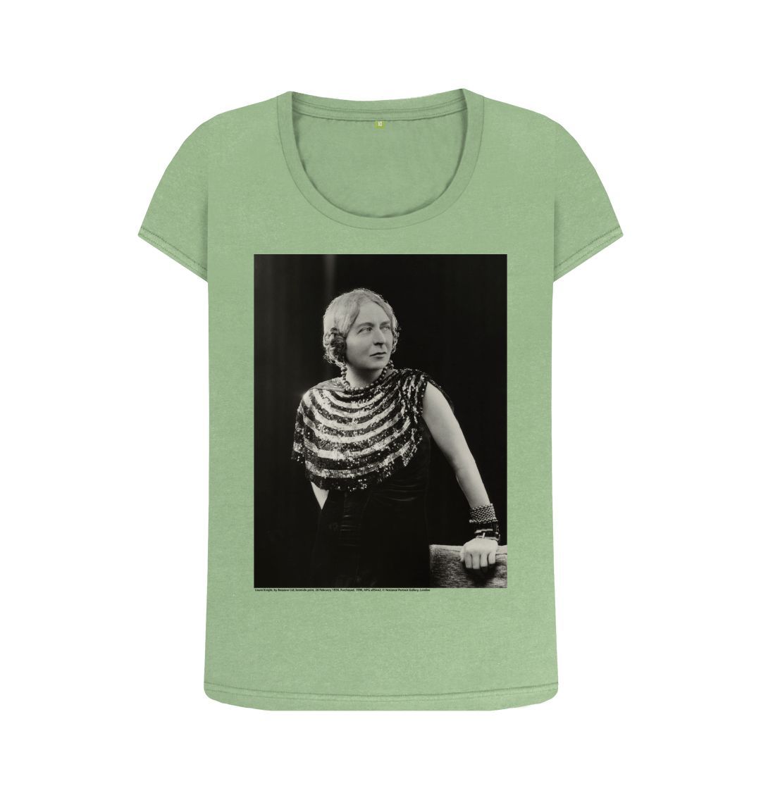 Sage laura knight women's scoop neck t shirt