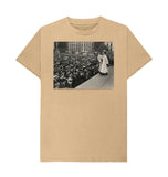 Sand Emmeline Pankhurst addressing a crowd in Trafalgar Square Unisex t-shirt